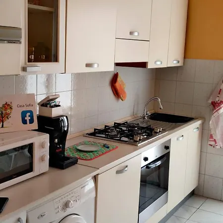 Appartamento Casa Sofia appartamento Raffalda ZONA CLINICA *