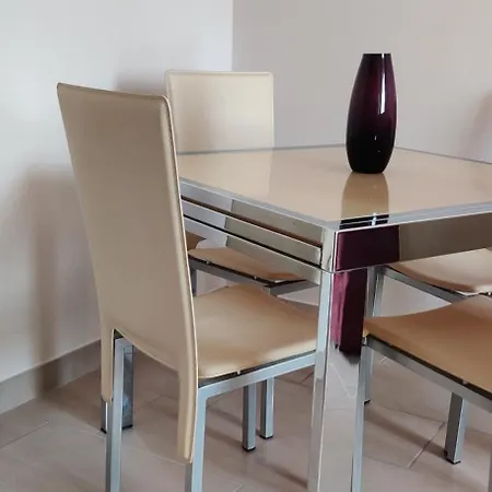 Appartamento Casa Sofia appartamento Raffalda ZONA CLINICA Piacenza