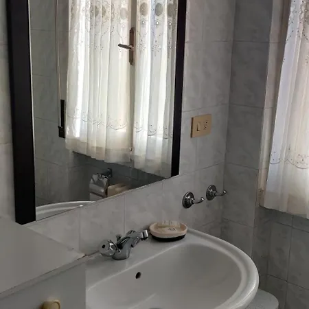 Casa Sofia appartamento Raffalda ZONA CLINICA Appartamento Piacenza