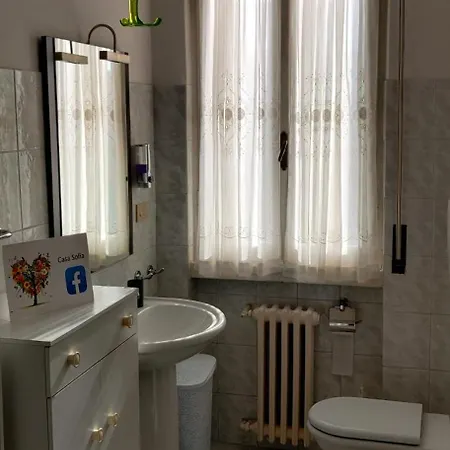 Appartamento Casa Sofia appartamento Raffalda ZONA CLINICA Piacenza